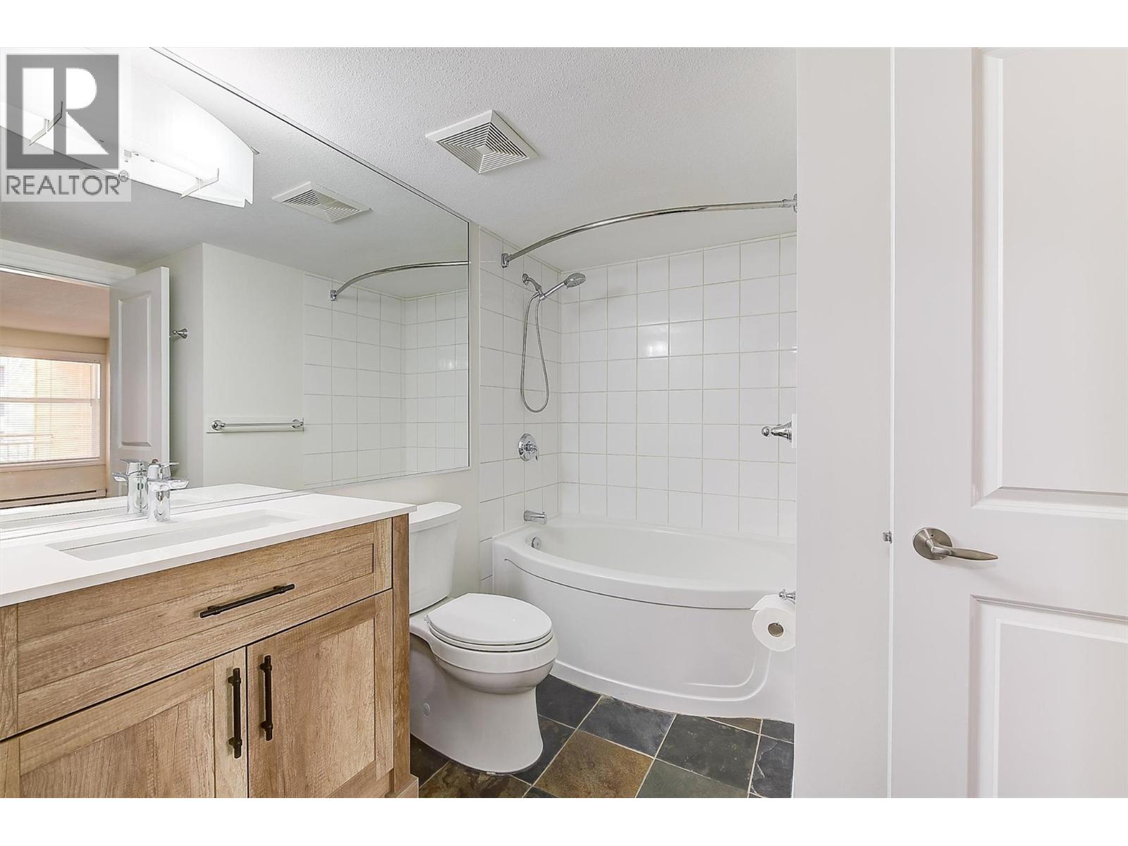 571 Yates Road Unit# 304 Property Photo 21
