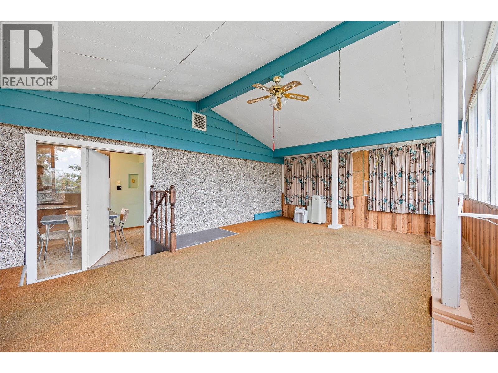 4693 Raymer Road Property Photo 14