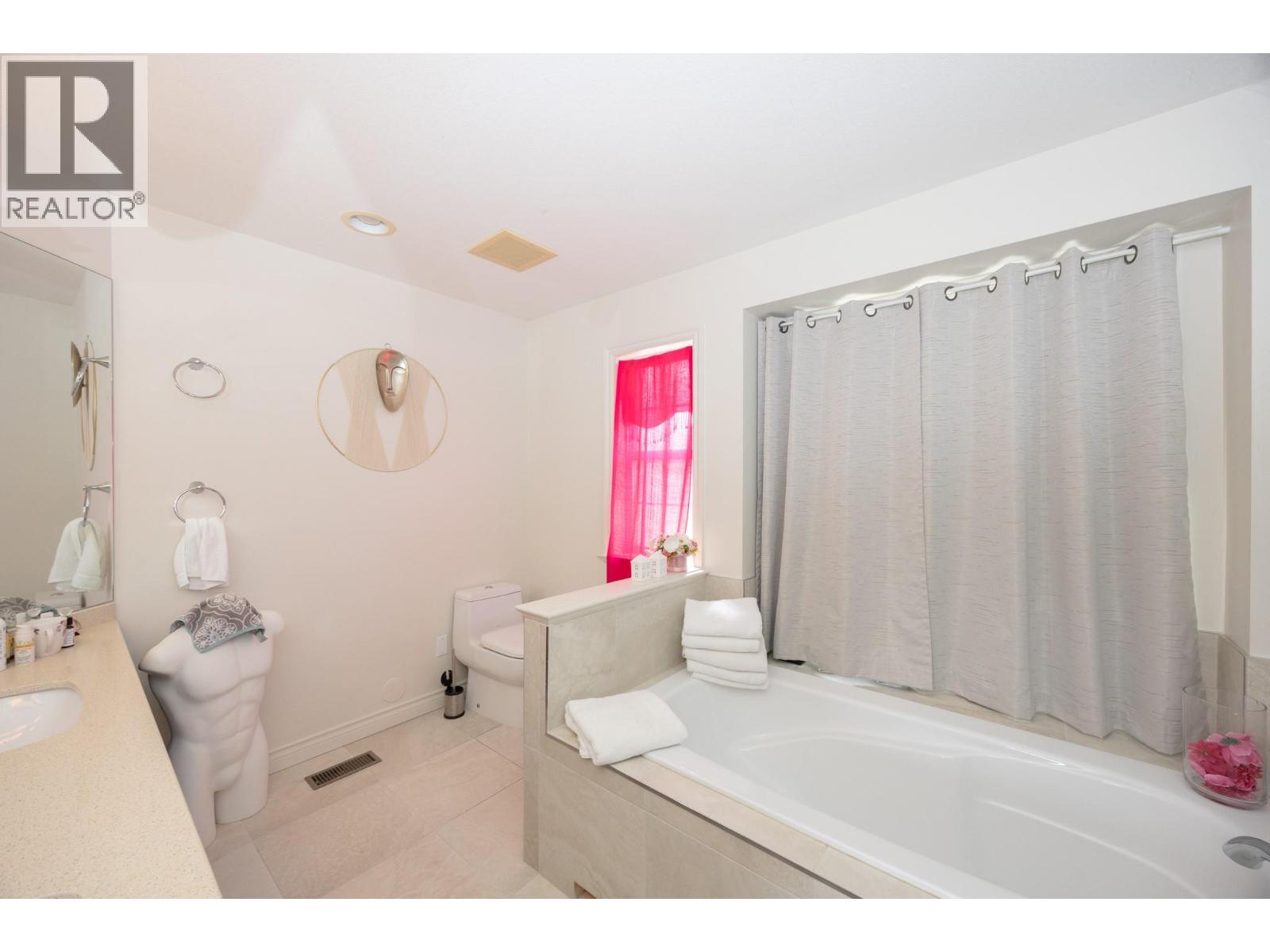 1563 Homestead Court Property Photo 23