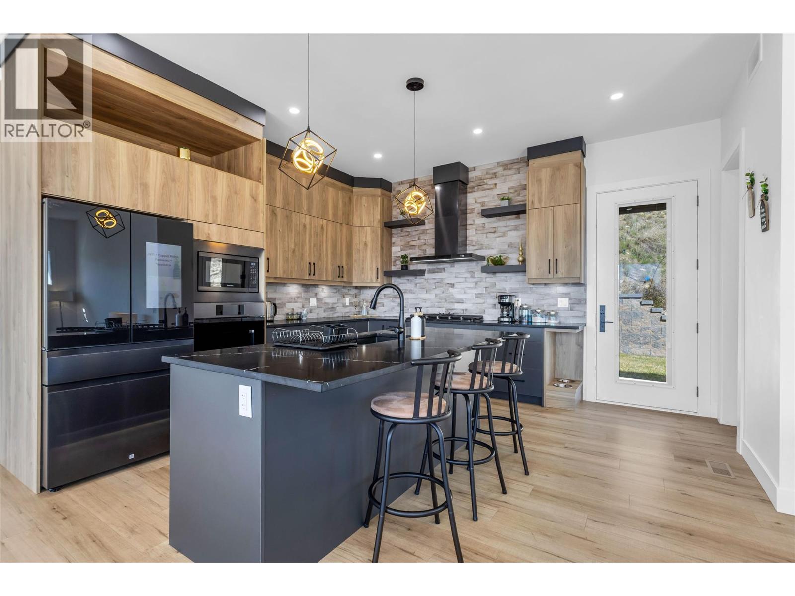 2842 Copper Ridge Drive Property Photo 10