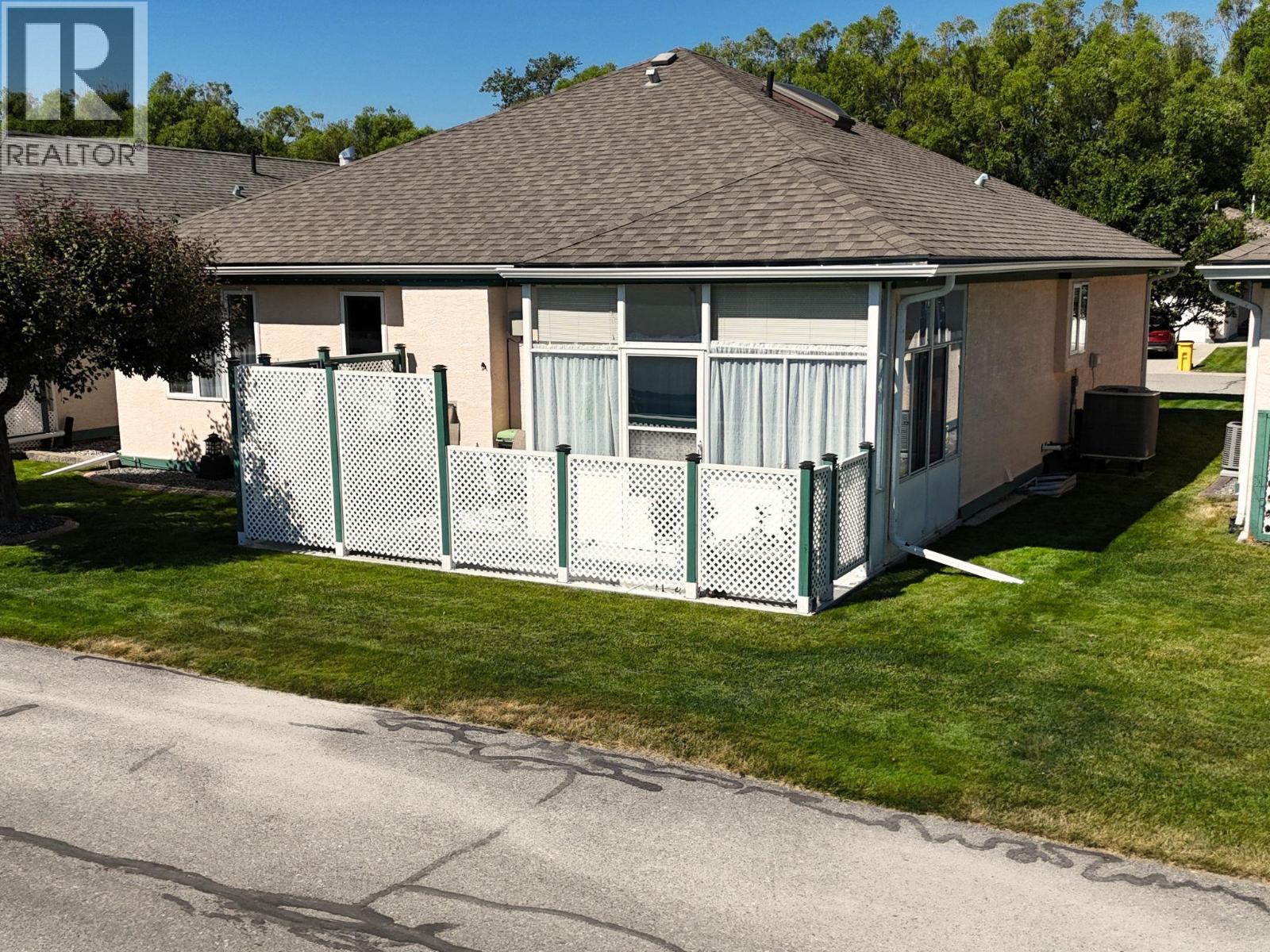 1401 Willowbrook Drive N Unit# 87 Property Photo 46