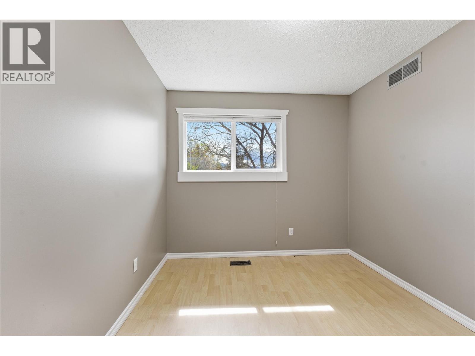 2100 43 Avenue Unit# 205 Property Photo 16