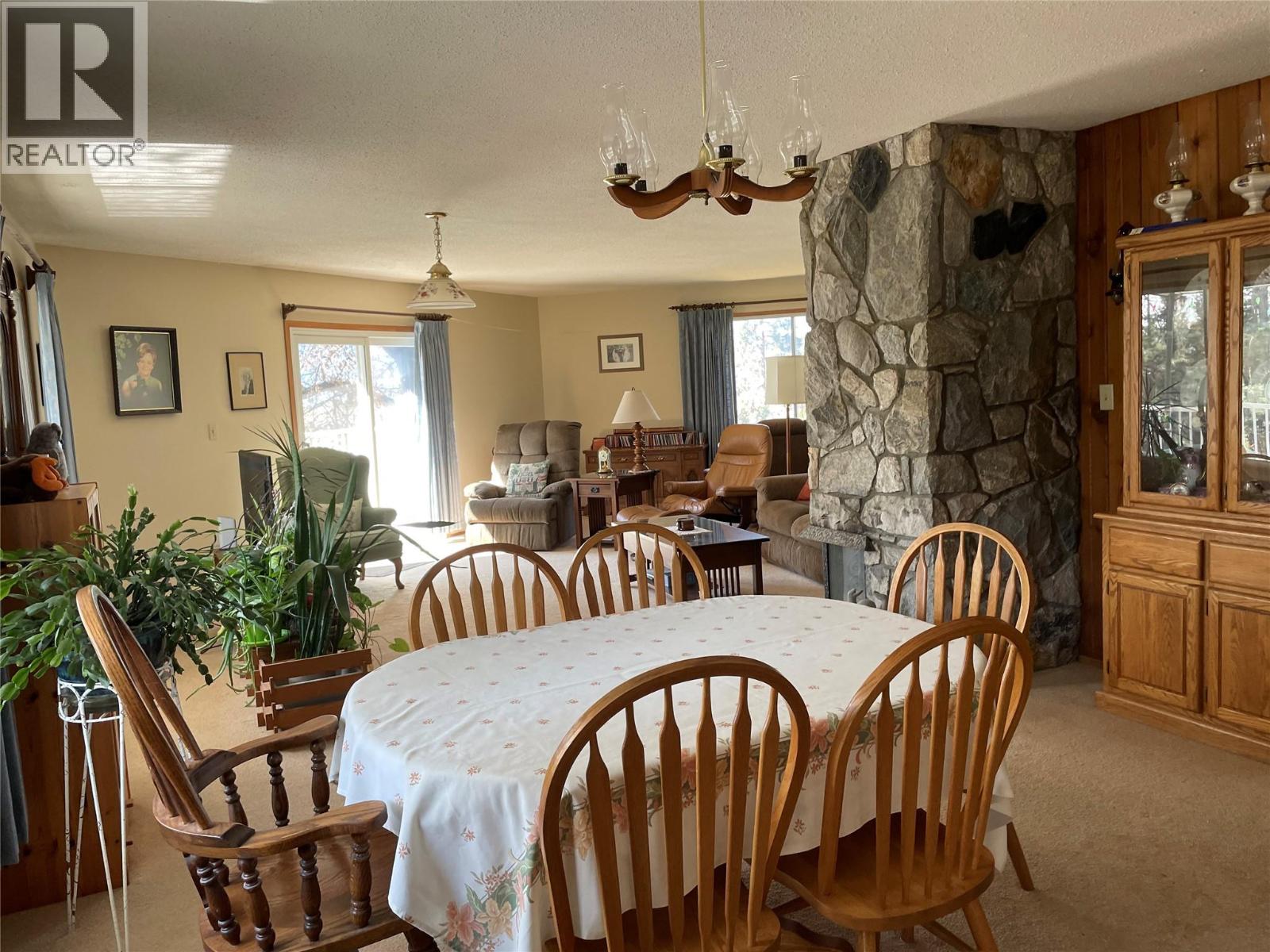 4150 Hughes Road Property Photo 8