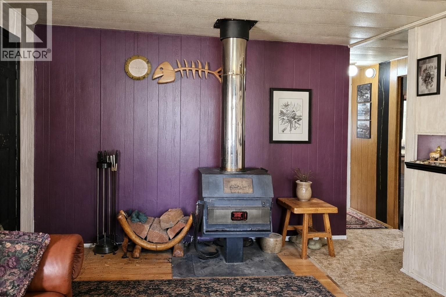 111 Hunt Road Property Photo 5