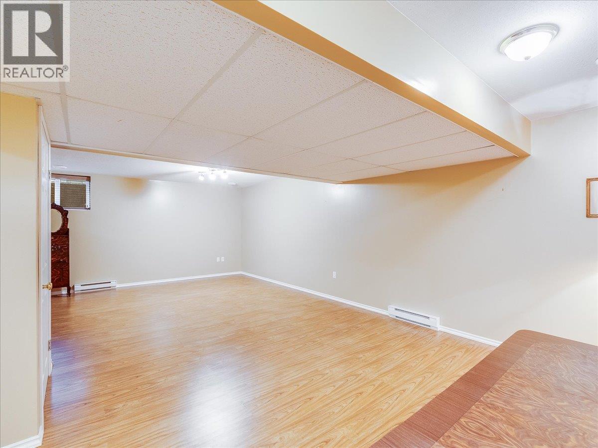 7136 Wright Way Property Photo 31