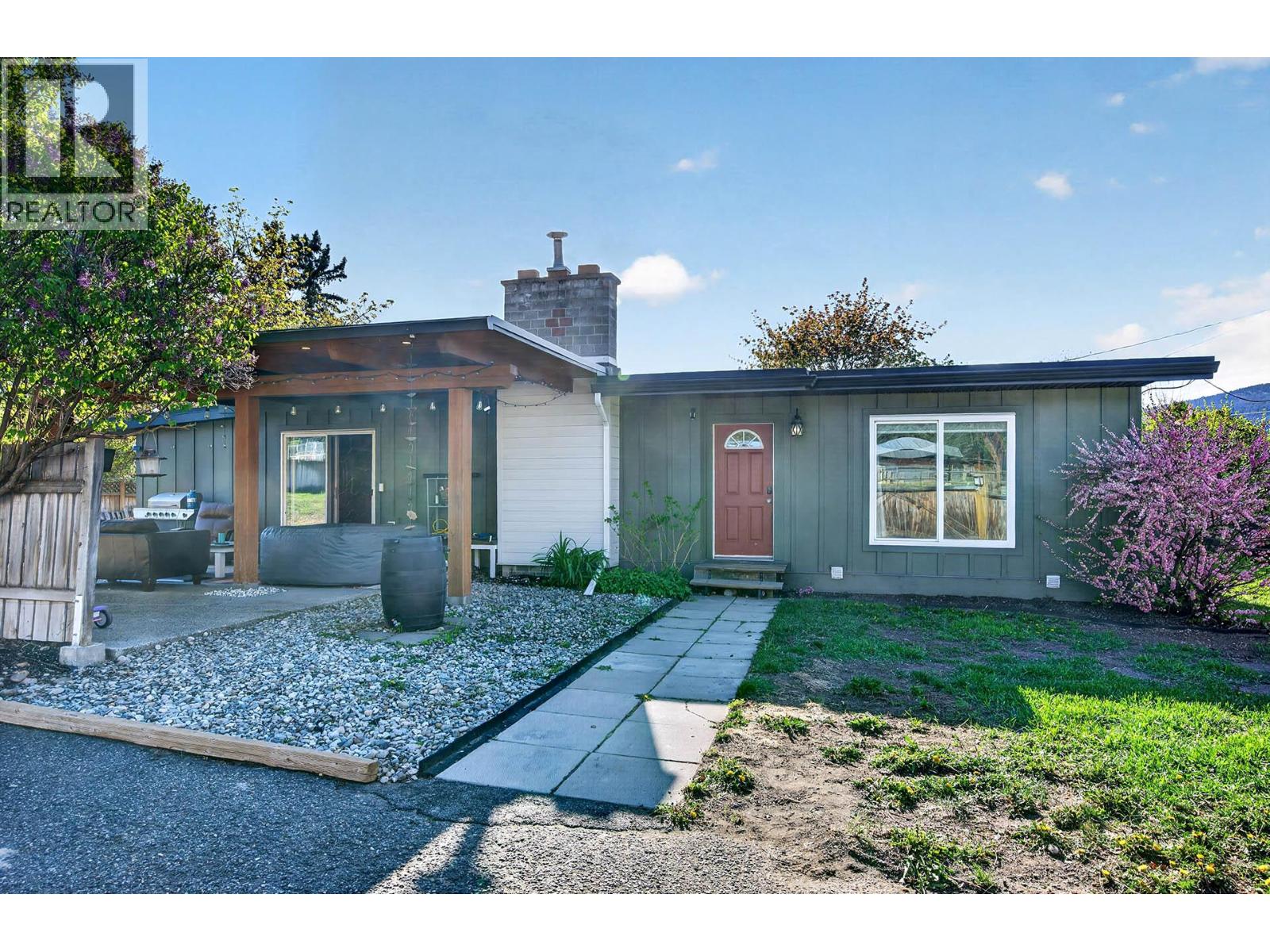 583 Lister Road