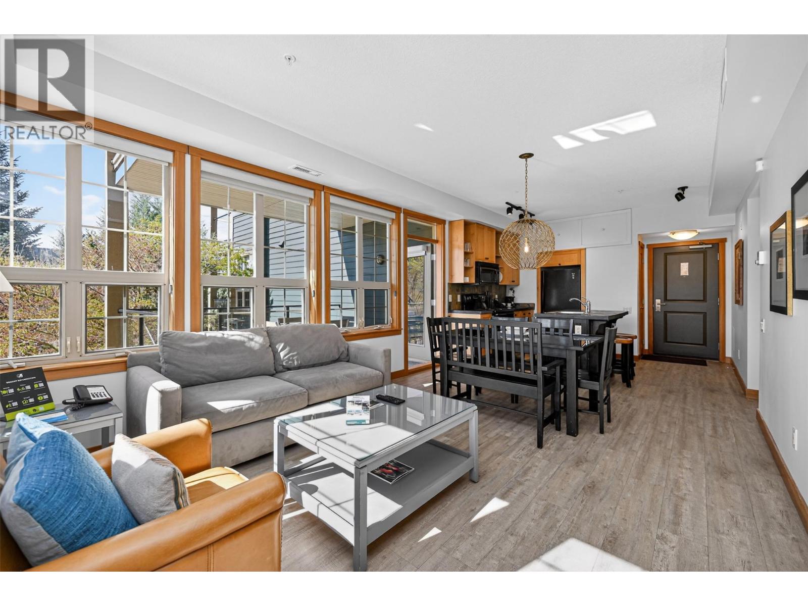 101 Village Centre Court Unit# 232 Lot# 6 Property Photo 16