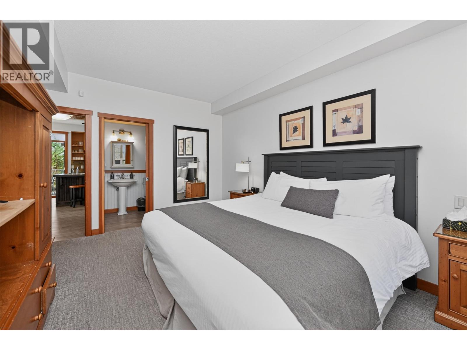 101 Village Centre Court Unit# 232 Lot# 6 Property Photo 32
