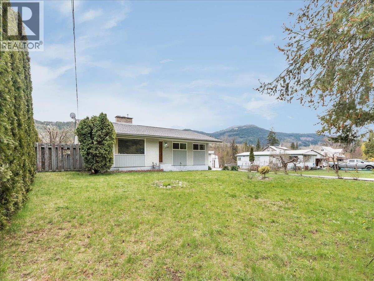 1500 3b Hwy Property Photo 4