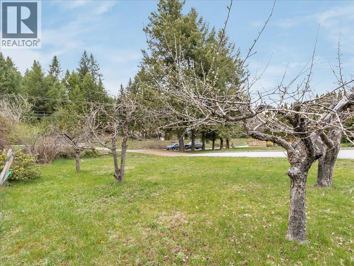 1500 3b Hwy Property Photo 8