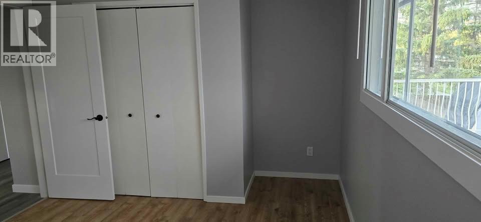 2611 Lakeshore Road Property Photo 5
