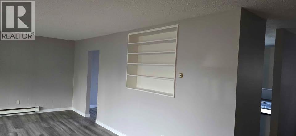 2611 Lakeshore Road Property Photo 13