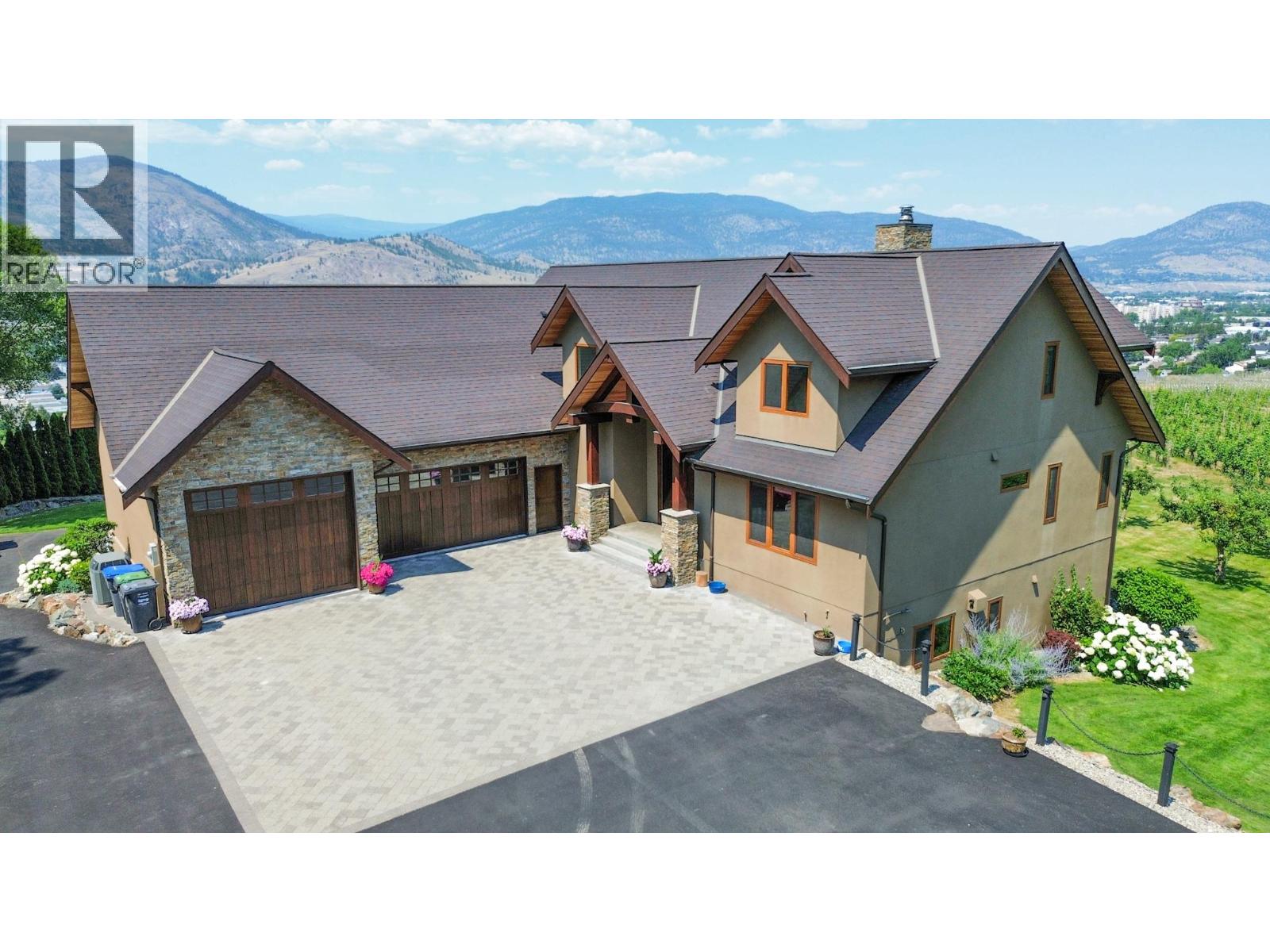 3175 Valleyview Road Property Photo 1