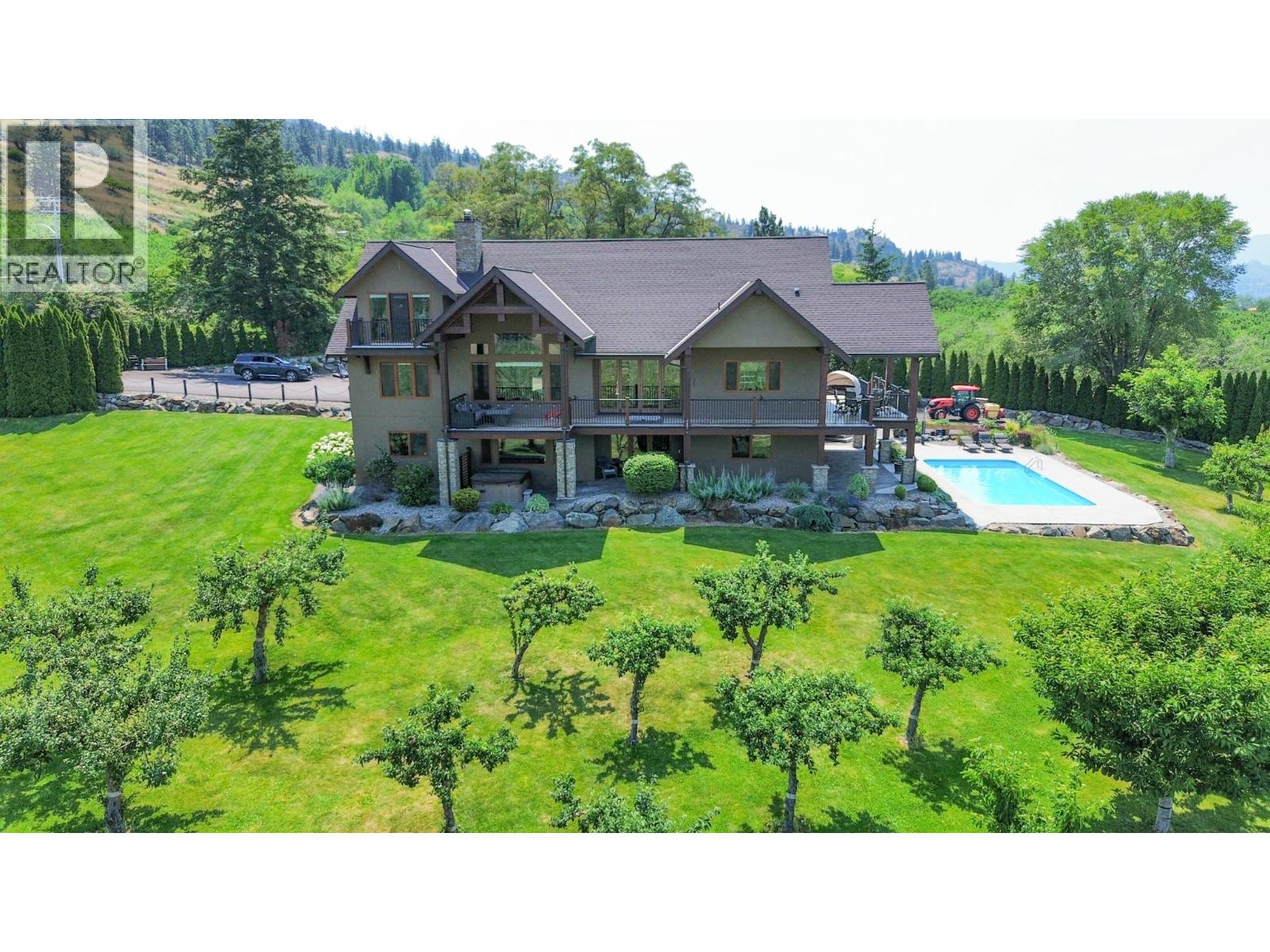 3175 Valleyview Road Property Photo 4