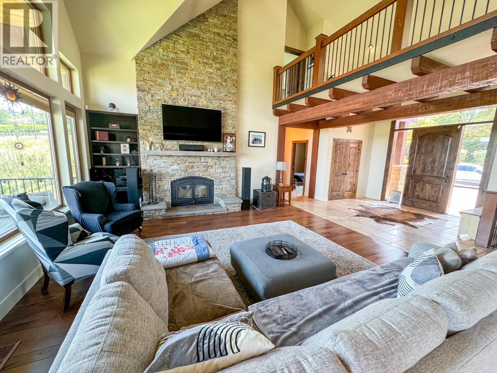 3175 Valleyview Road Property Photo 12