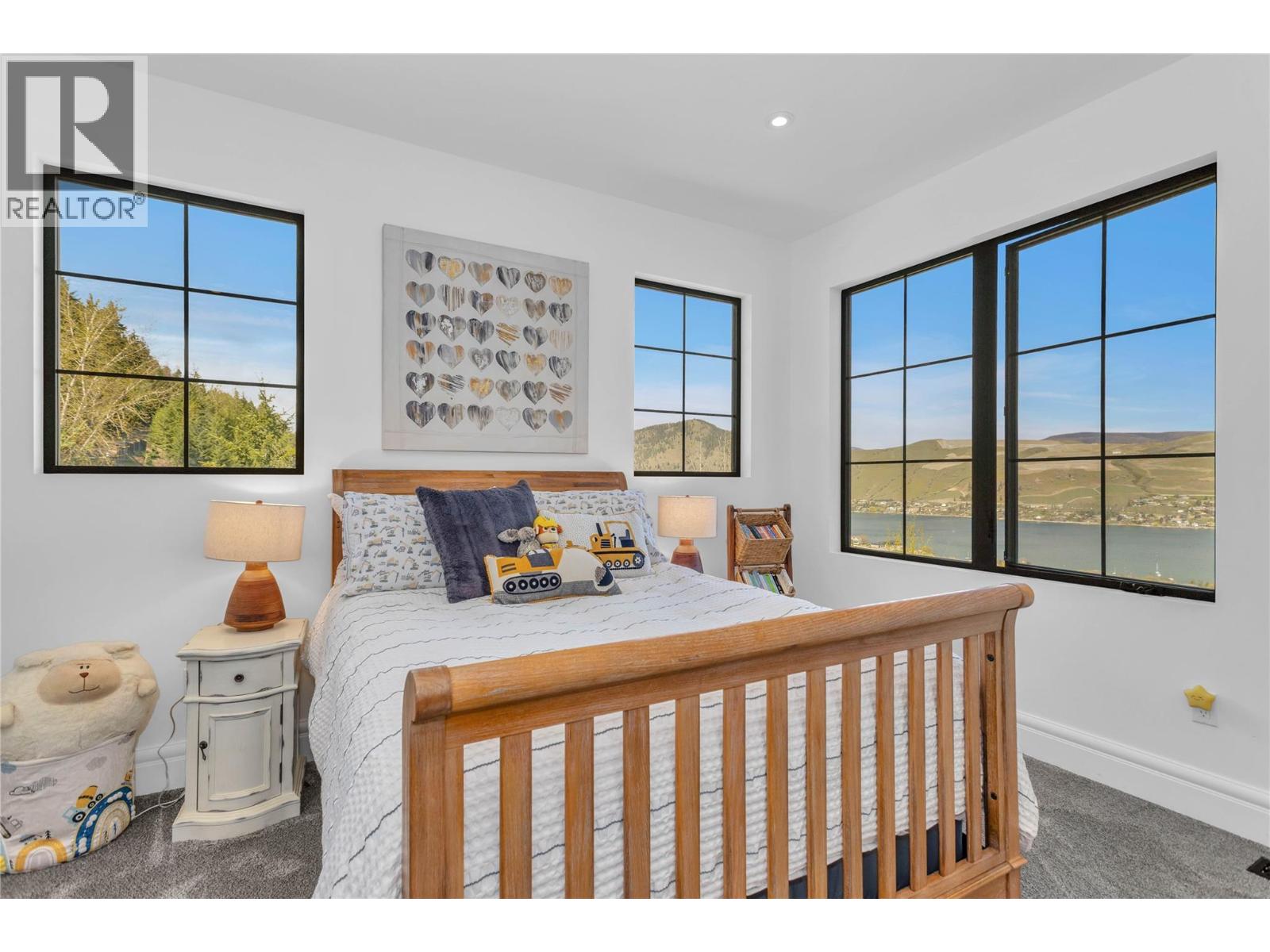 164 Sunset Boulevard Property Photo 37
