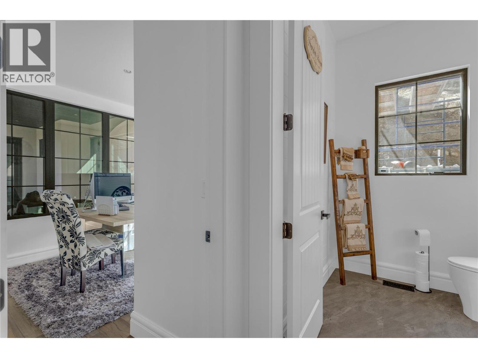164 Sunset Boulevard Property Photo 47