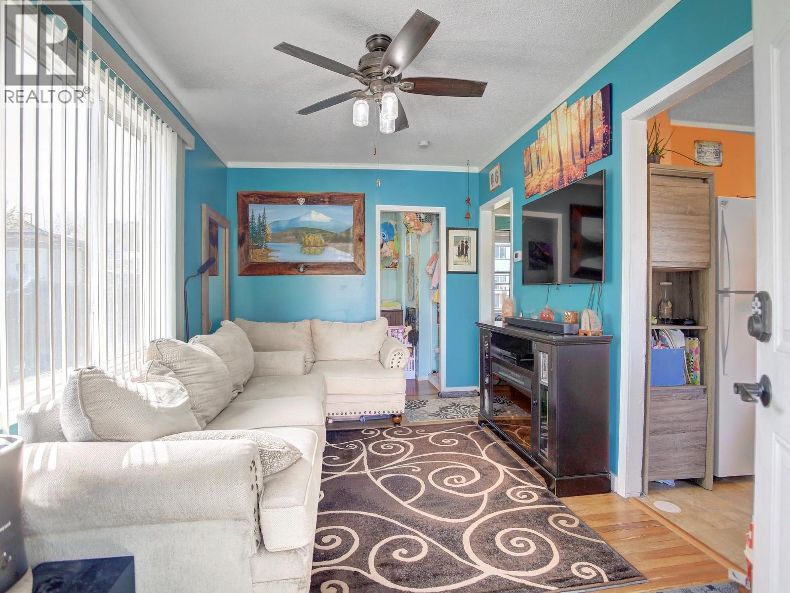 1802 31 Street Property Photo 18