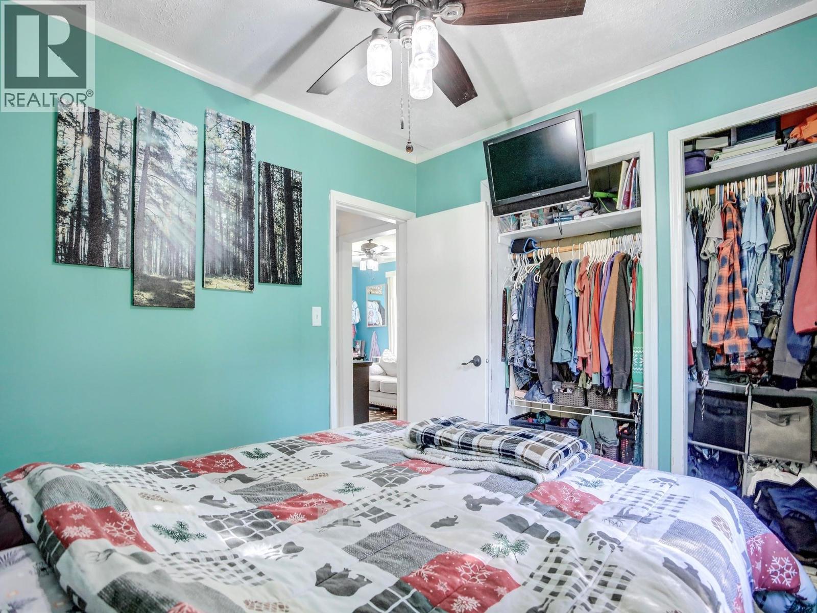 1802 31 Street Property Photo 27