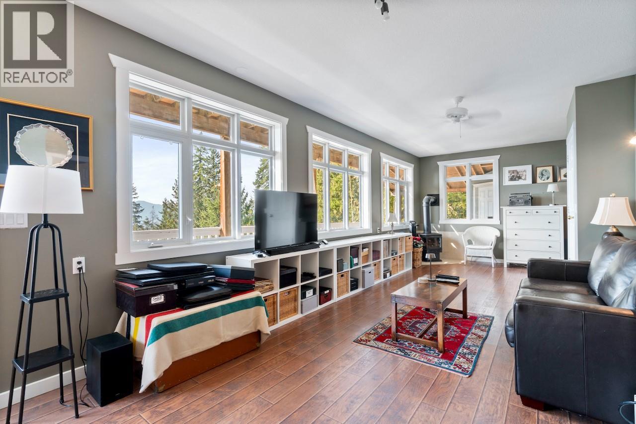 7660 Lichen Road Property Photo 41