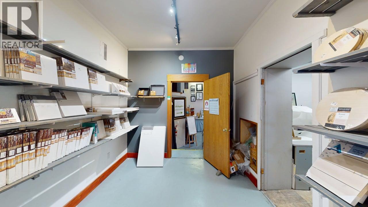 800 Baker Street Property Photo 15