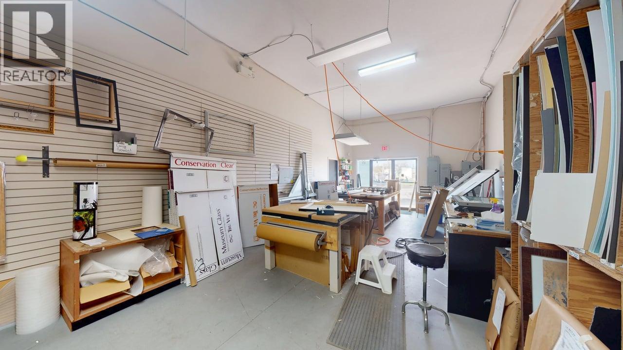 800 Baker Street Property Photo 28