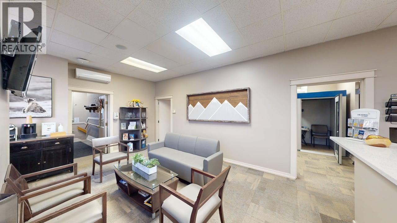 800 Baker Street Property Photo 73
