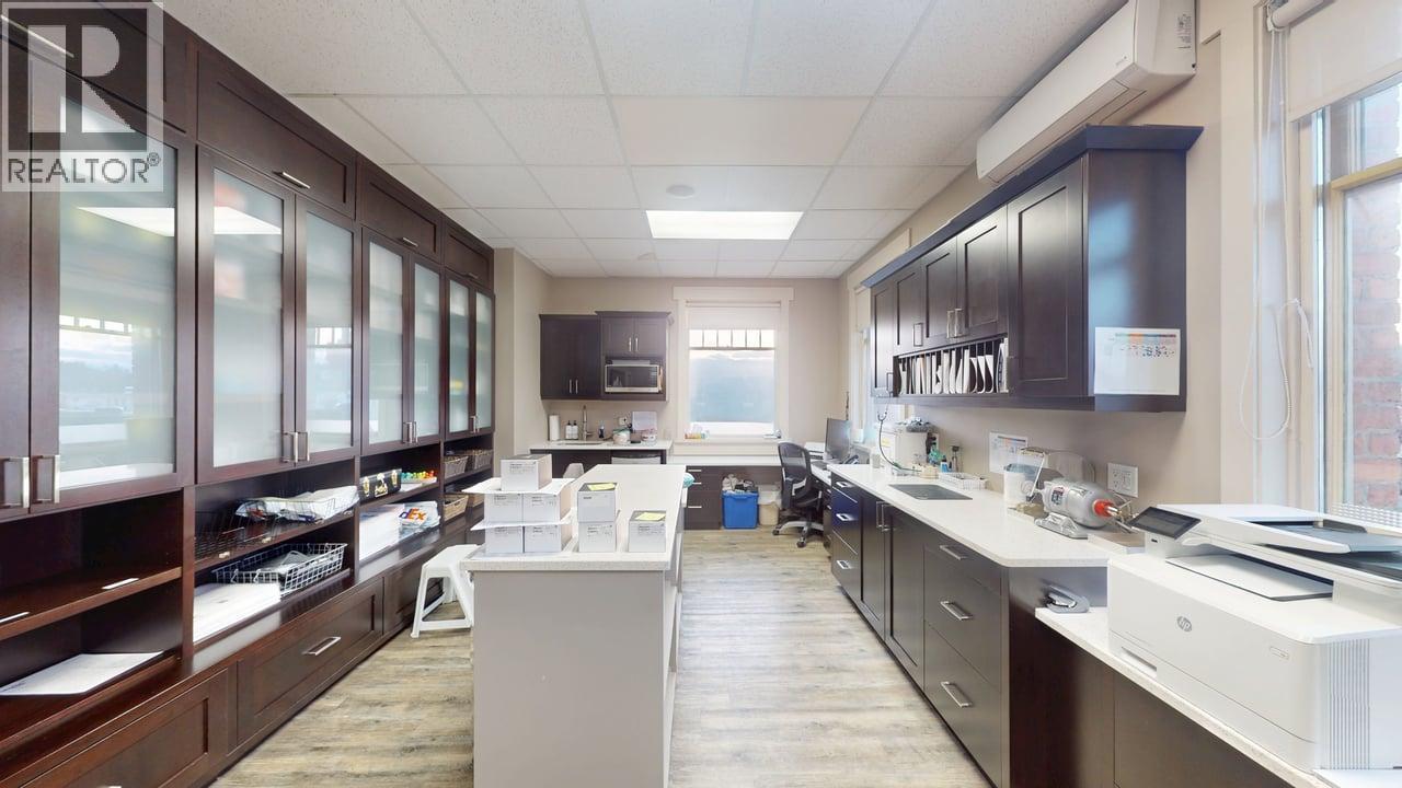 800 Baker Street Property Photo 76