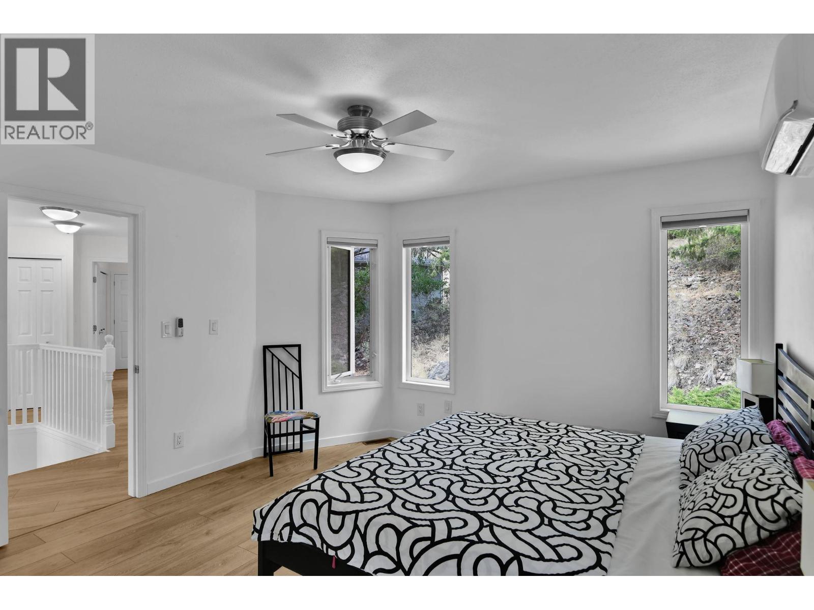 115 Par Boulevard Property Photo 6