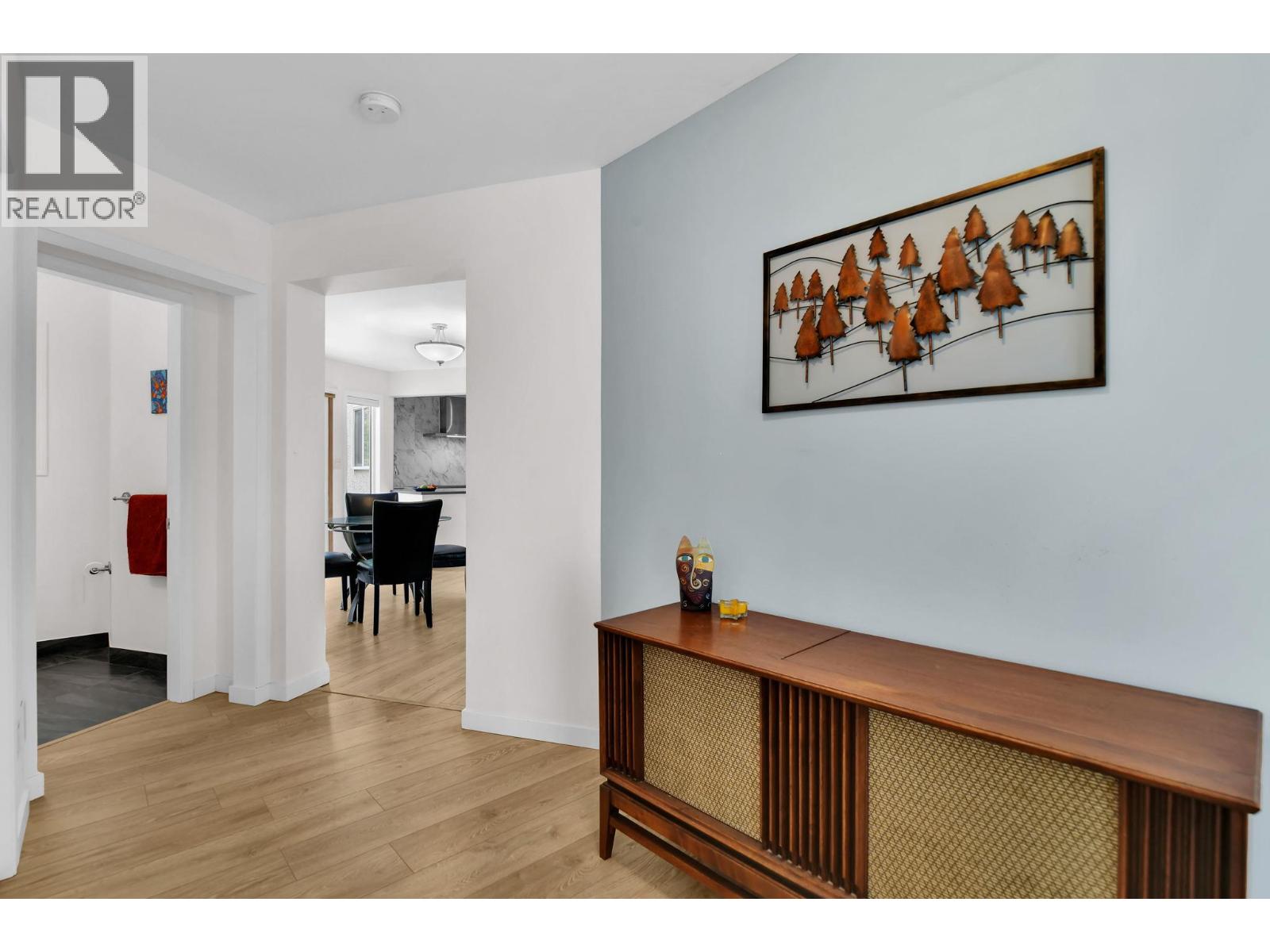 115 Par Boulevard Property Photo 12