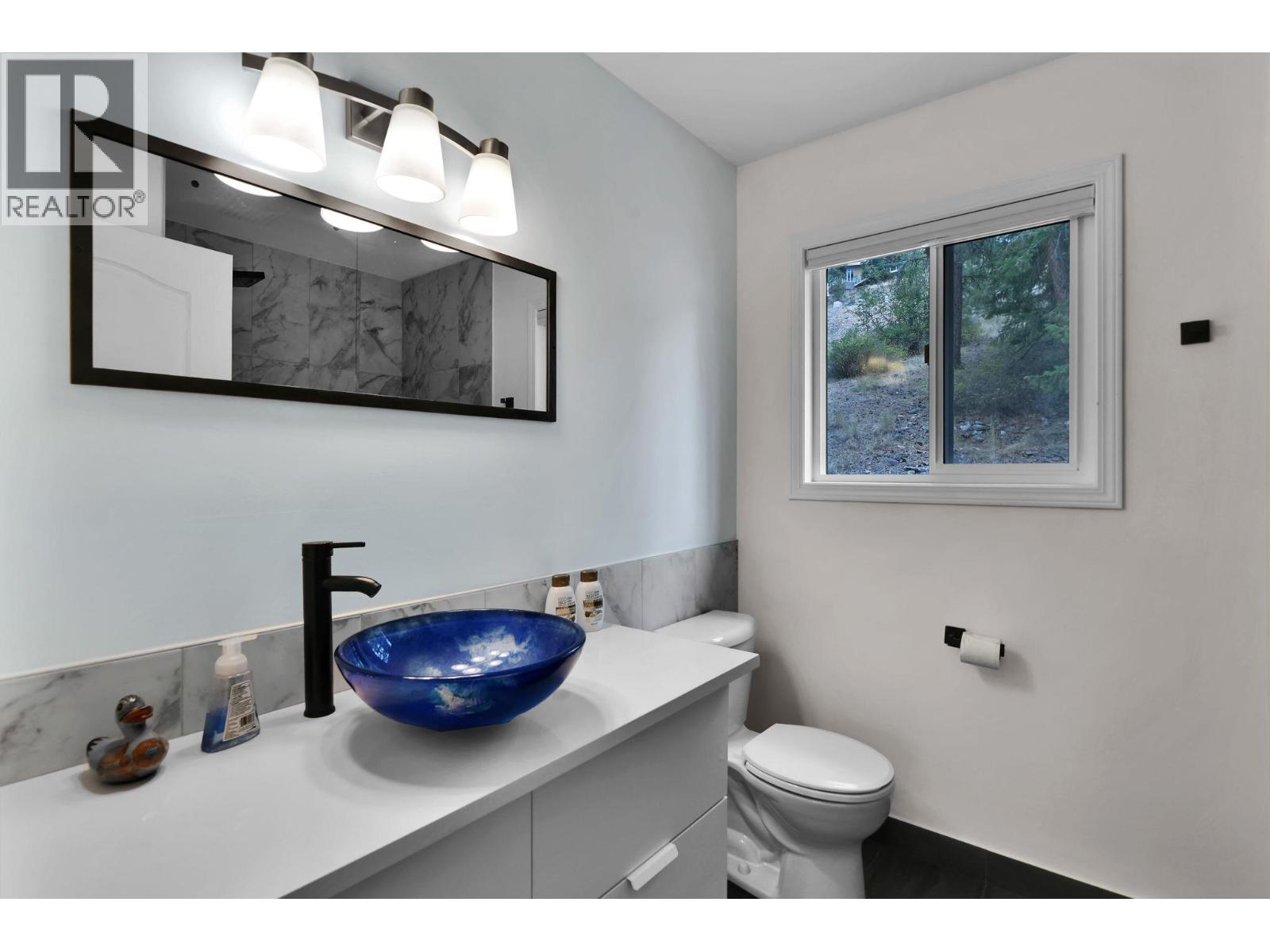 115 Par Boulevard Property Photo 35