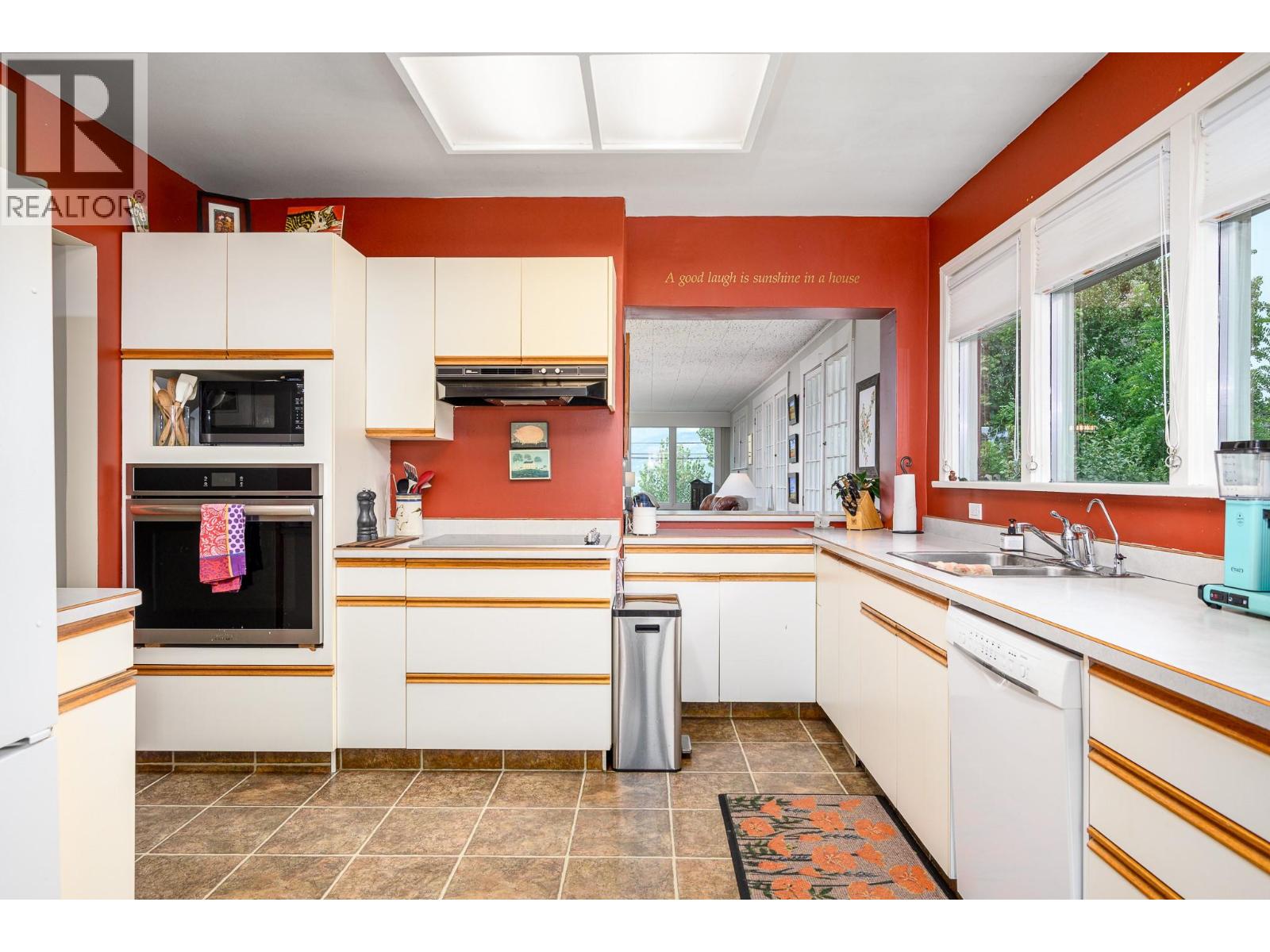 Okanagan Landing Road Property Photo 24