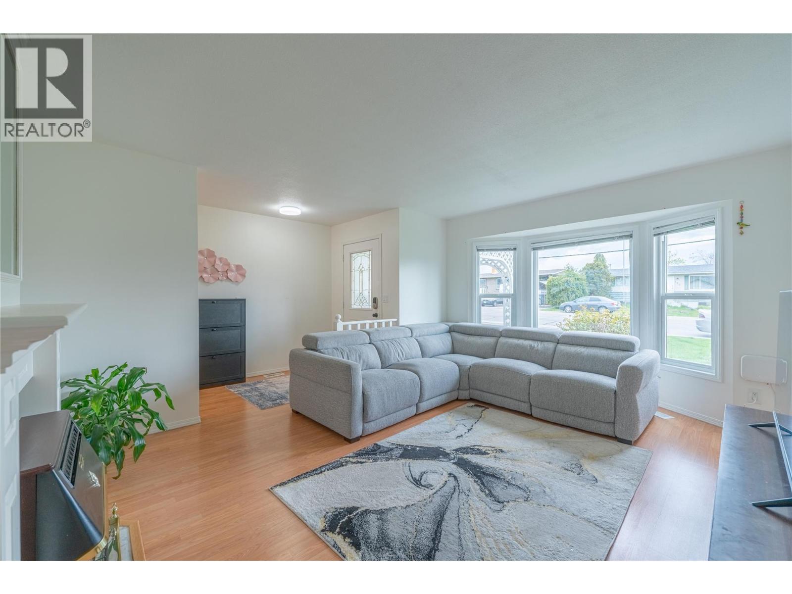 151 Molnar Road Property Photo 12