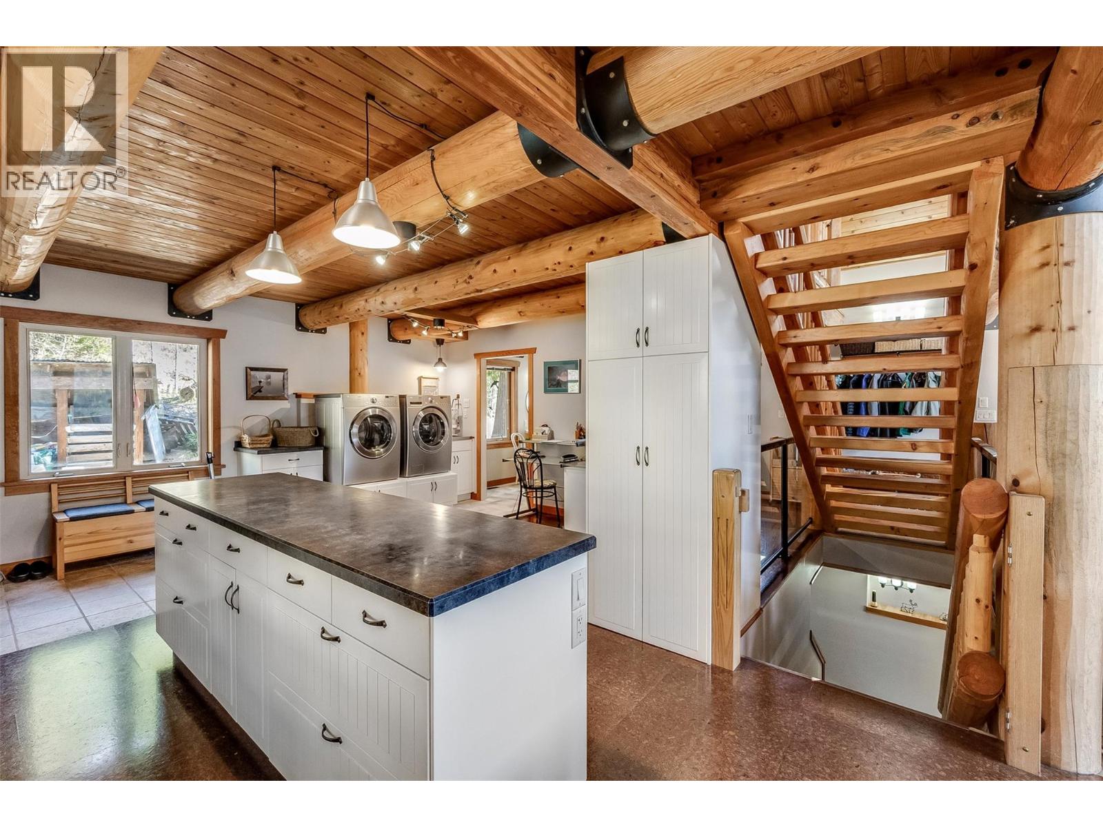 4761 Slocan River Road Property Photo 19