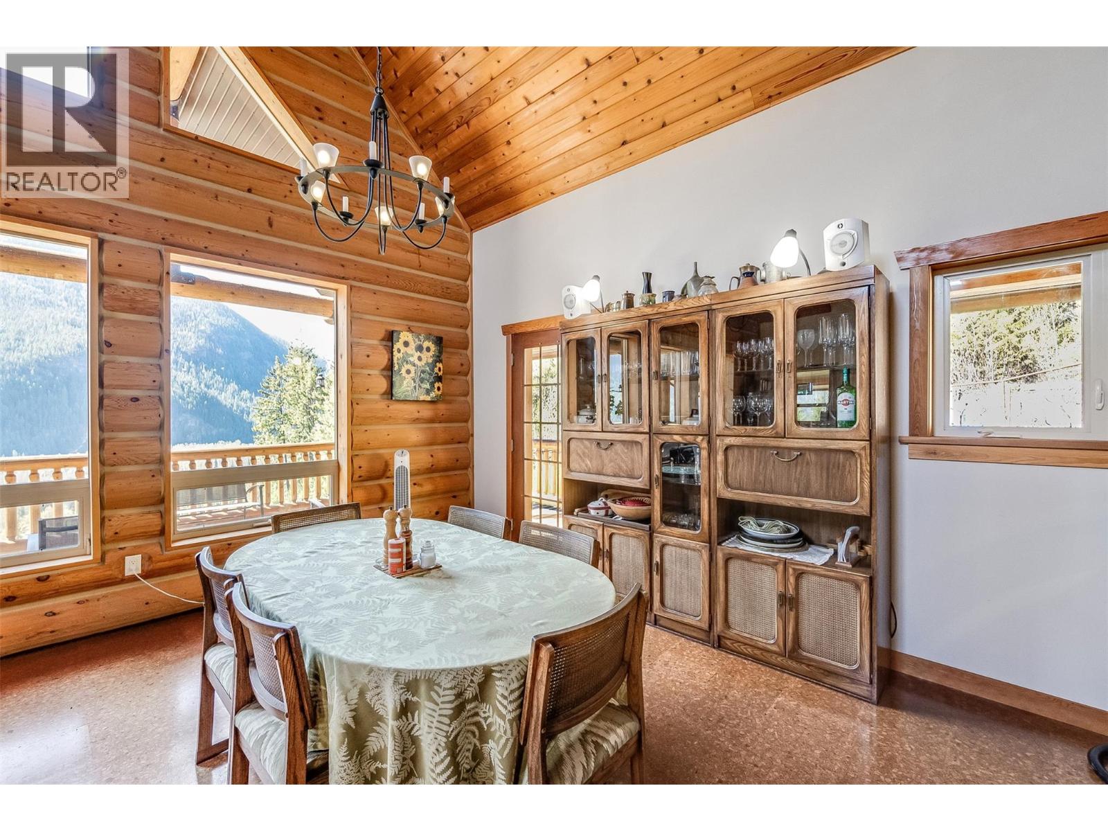 4761 Slocan River Road Property Photo 22
