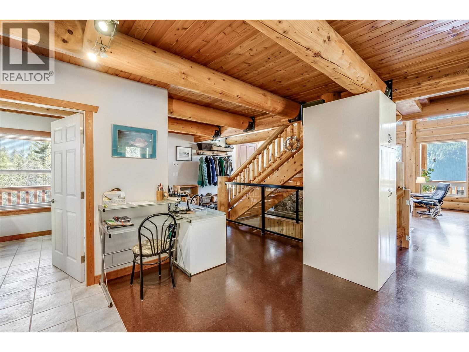 4761 Slocan River Road Property Photo 24