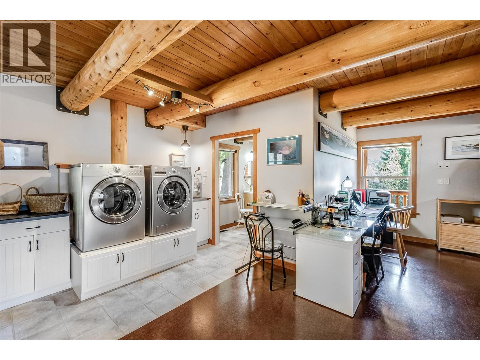 4761 Slocan River Road Property Photo 26