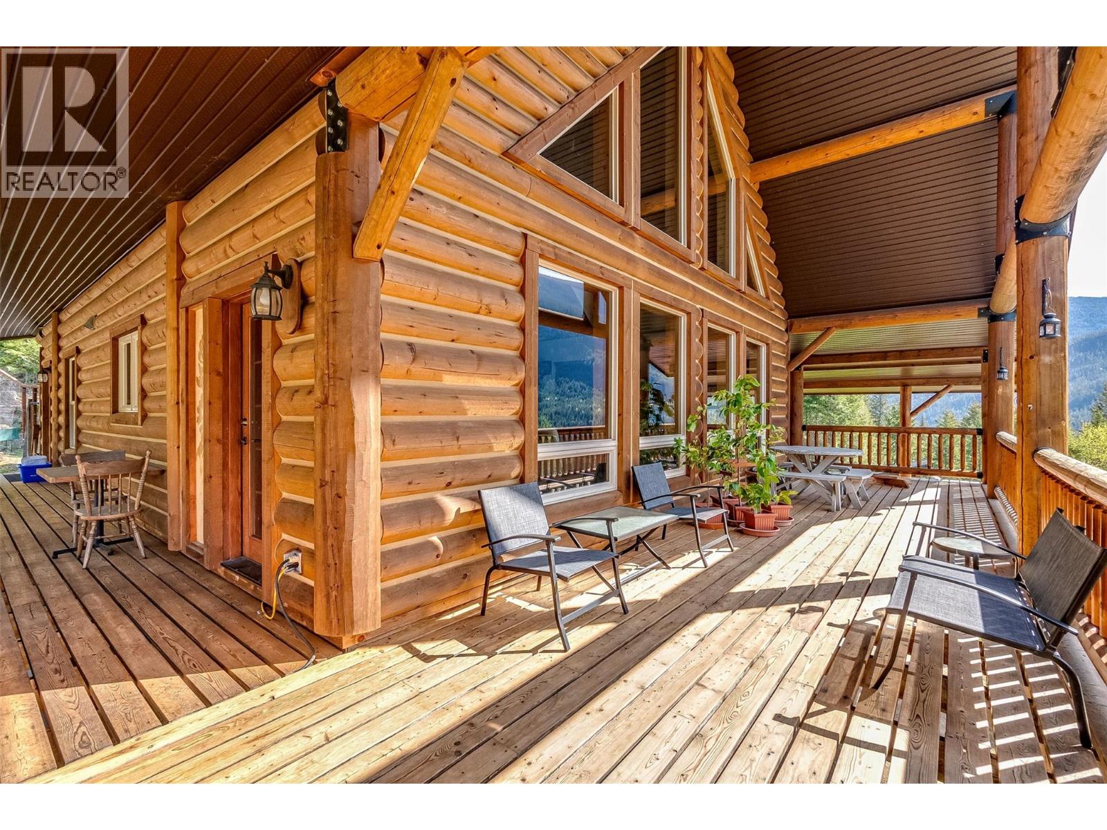 4761 Slocan River Road Property Photo 52