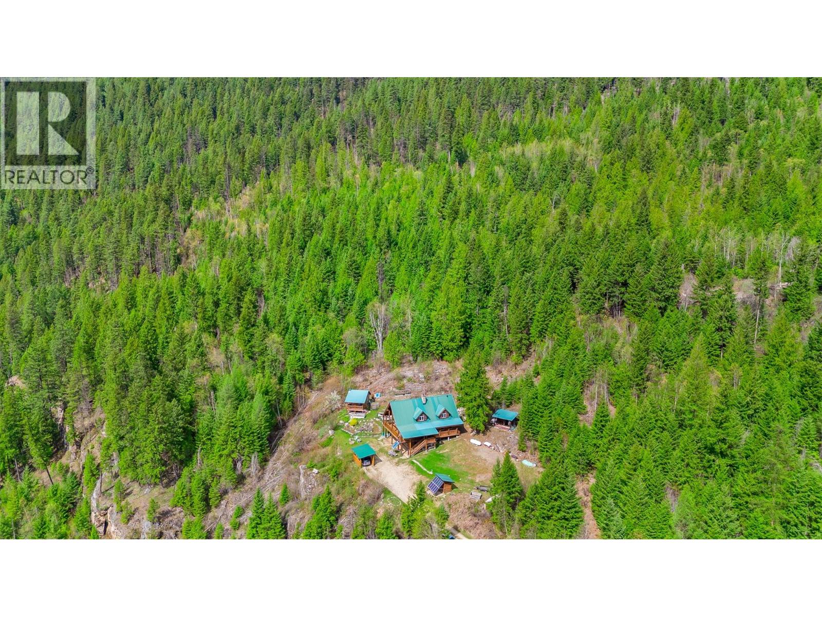 4761 Slocan River Road Property Photo 70