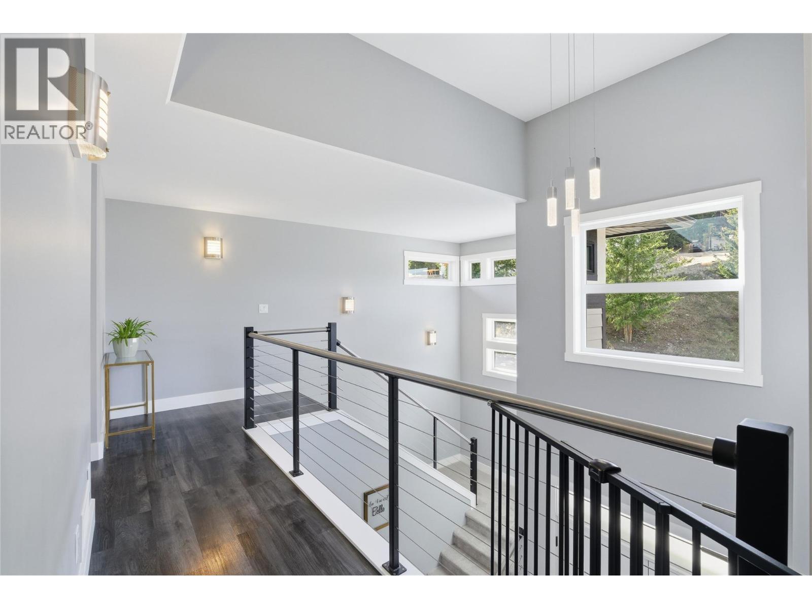 2790 Mountview Drive Property Photo 47