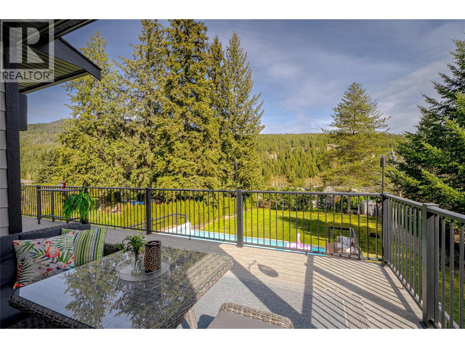 2790 Mountview Drive Property Photo 77
