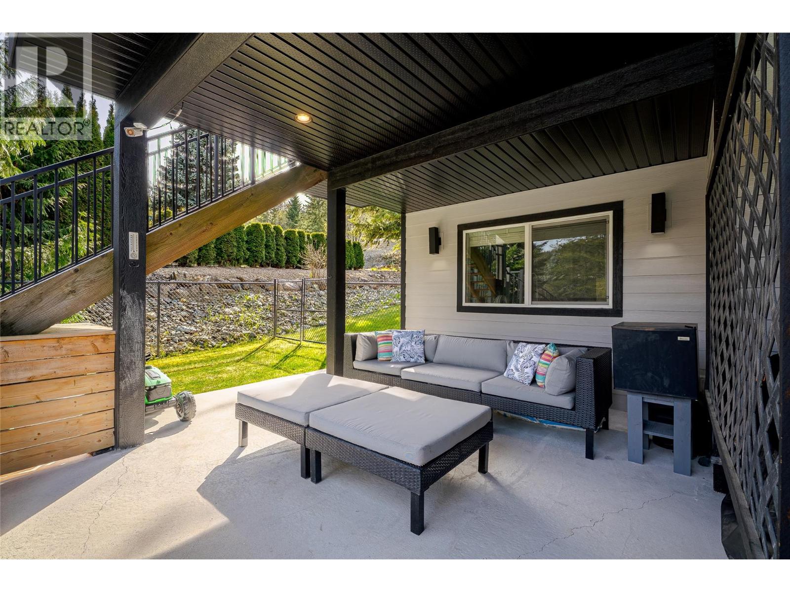 2790 Mountview Drive Property Photo 80