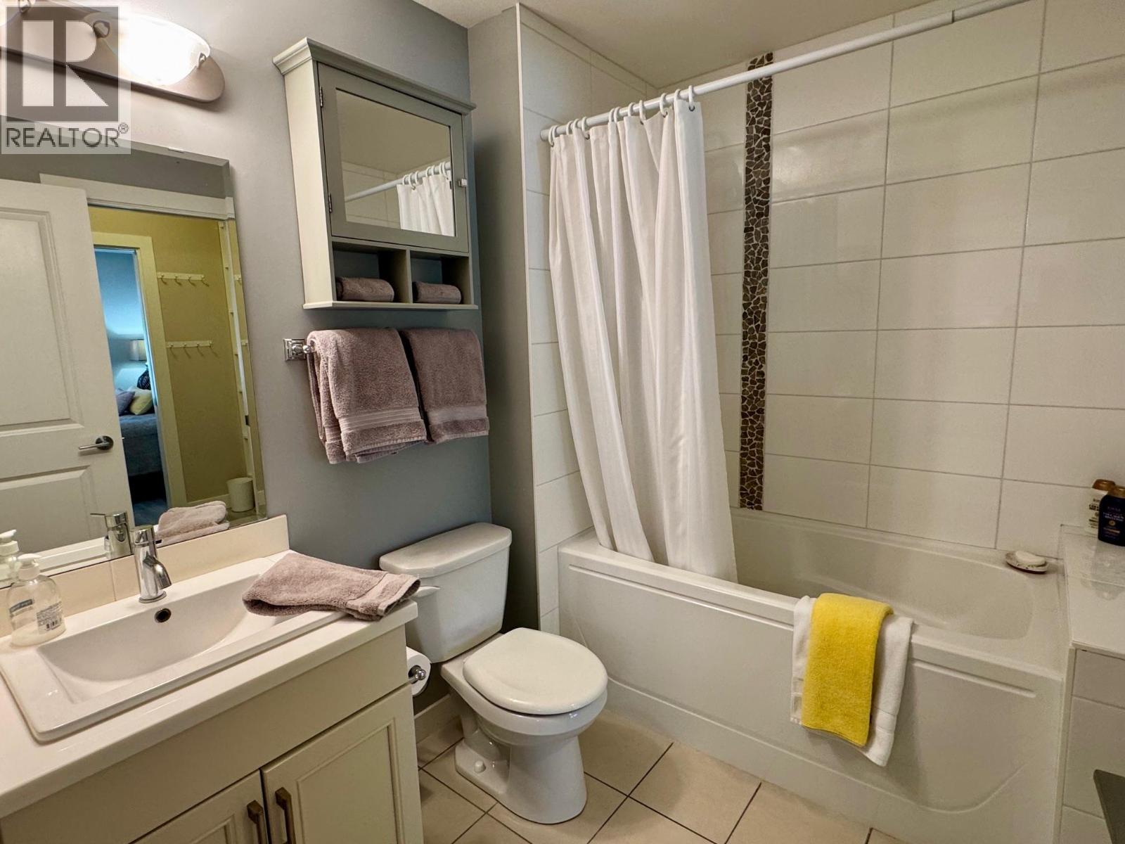 3229 Skyview Lane Unit# 101 Property Photo 15
