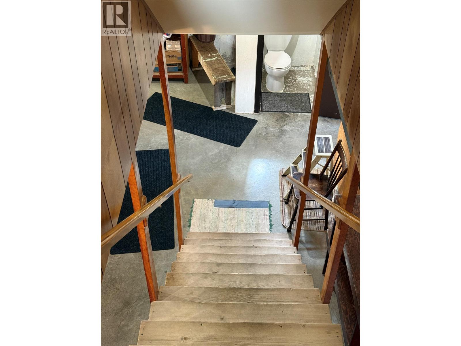 6915 Kimoff Road Property Photo 31
