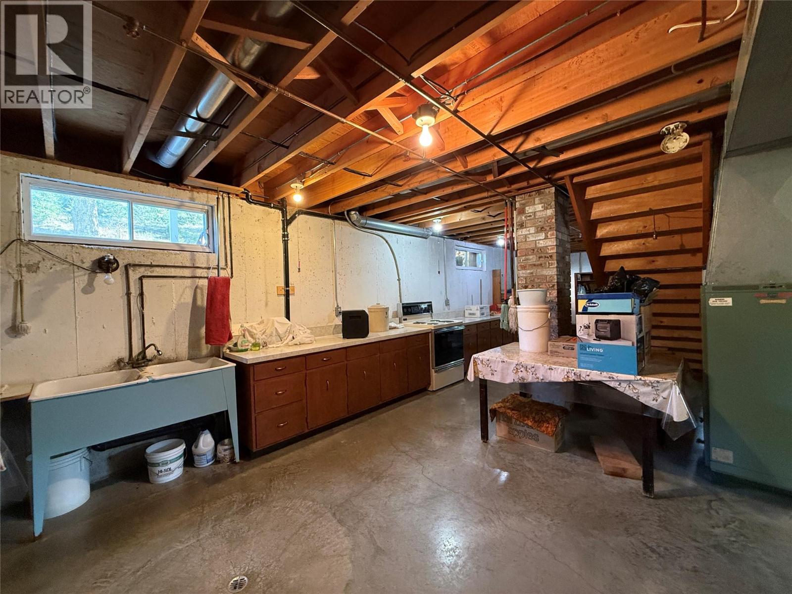 6915 Kimoff Road Property Photo 36
