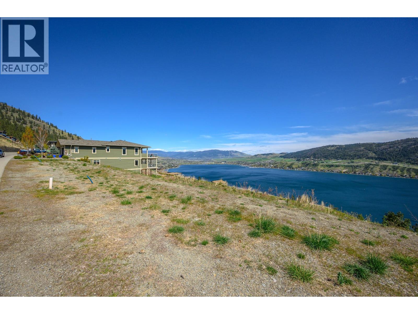 8808 Tavistock Road Property Photo 3