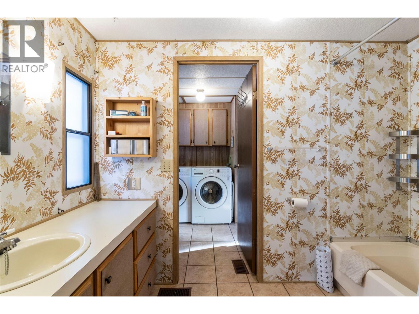 8698 Penwith Way Property Photo 22