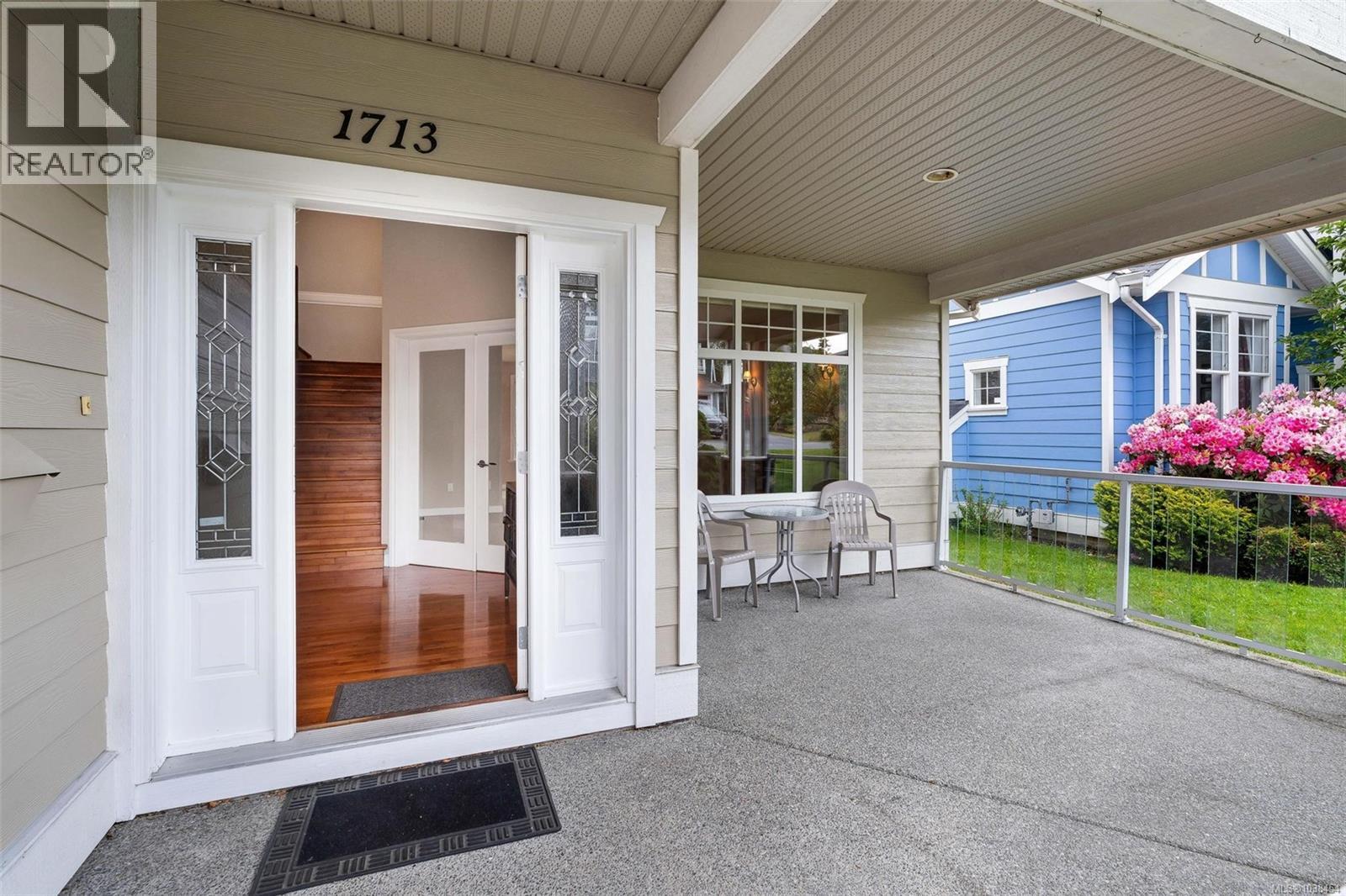 1713 Mamich Cir Property Photo 6