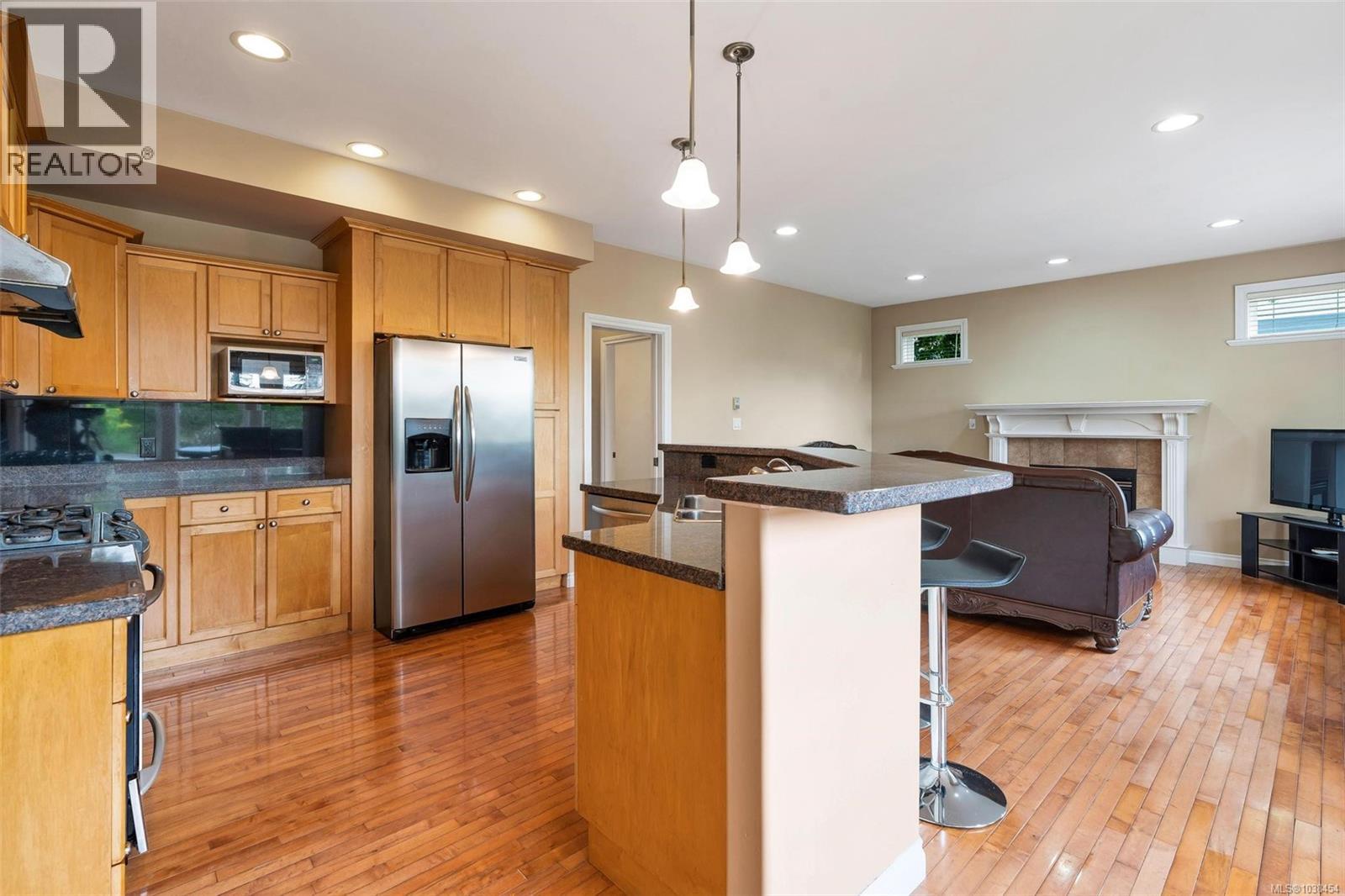 1713 Mamich Cir Property Photo 24