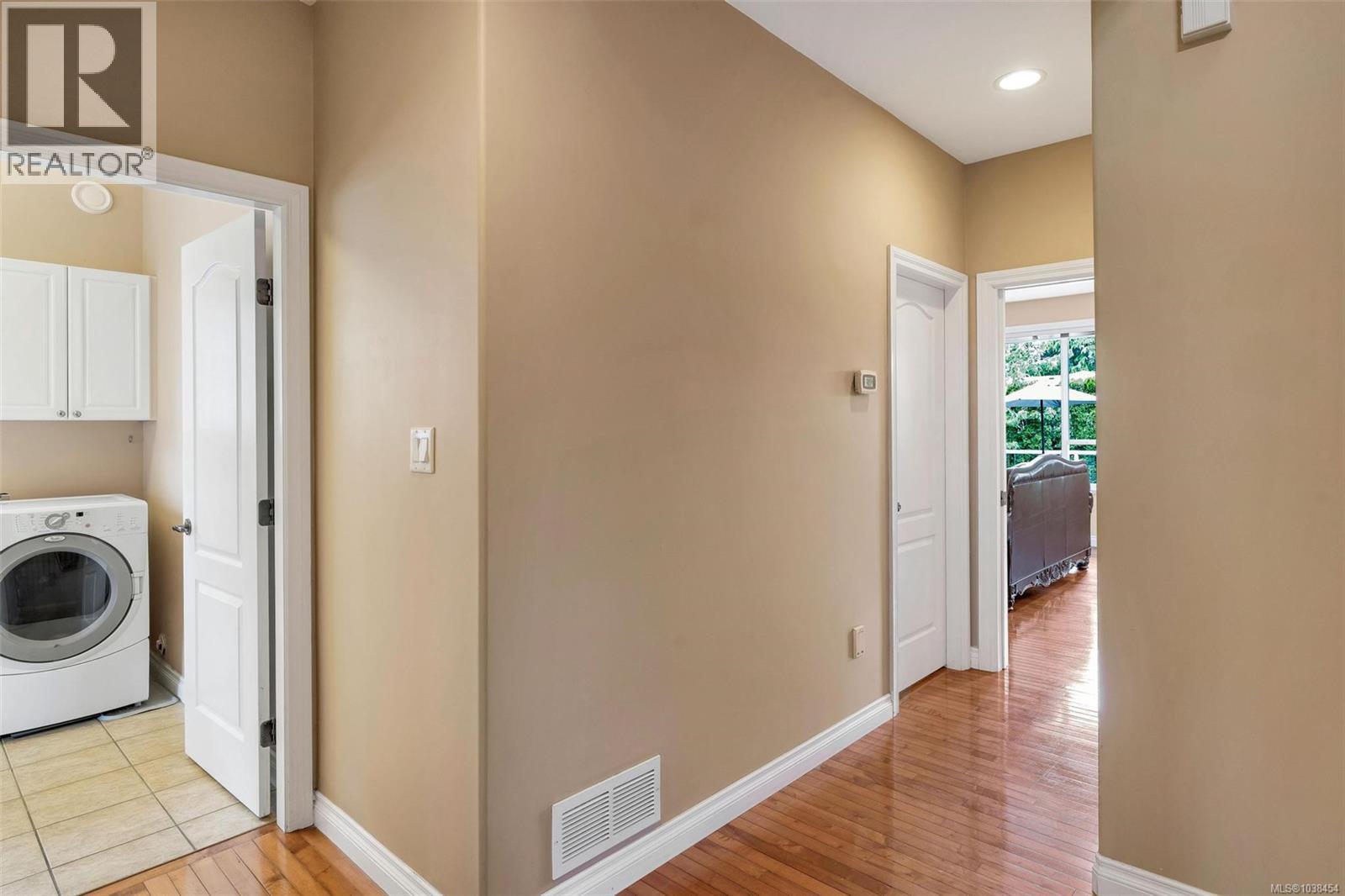 1713 Mamich Cir Property Photo 36